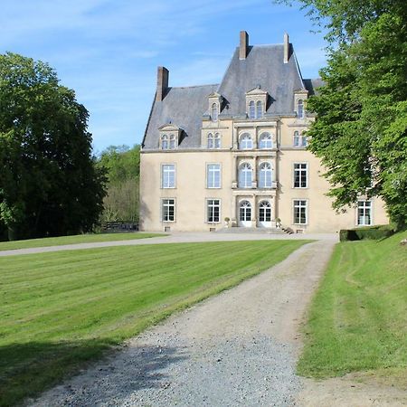 Chateau De La Lucaziere Mont-Saint-Jean  Exterior foto